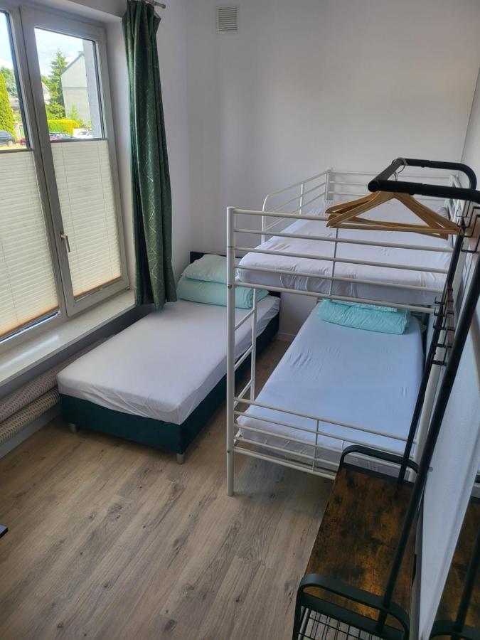 Rooms4Rest Wiertnicza - Private Rooms For Tourists - Atr Consulting Sp, Z O,O, Warszawa Exteriör bild